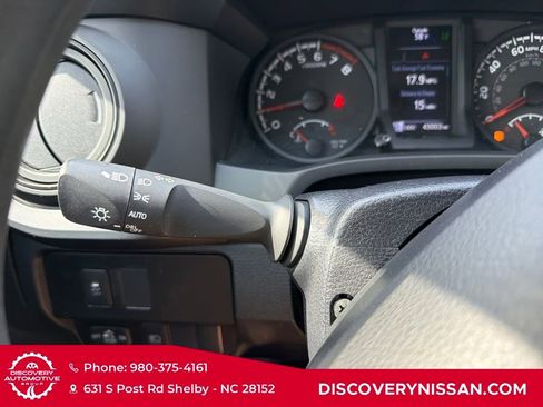 Used 2022 Toyota Tacoma SR image 23