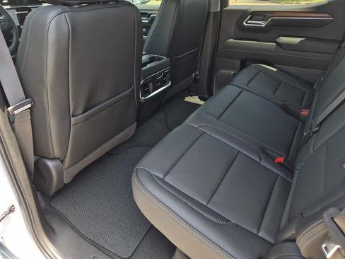 Certified 2026 GMC Sierra 1500 Denali w/ Denali Reserve Package AWD/4WD image 15