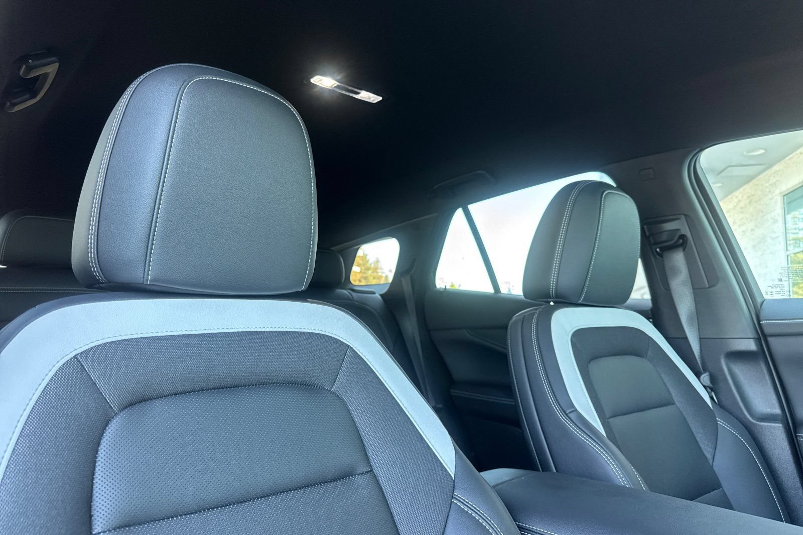 Used 2026 Chevrolet Blazer EV LT FWD image 21