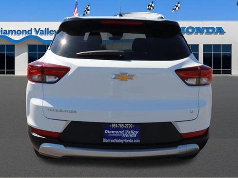 Used 2025 Chevrolet TrailBlazer LT image 5