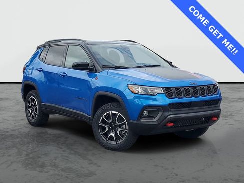 New 2026 Jeep Compass Trailhawk AWD/4WD image 1