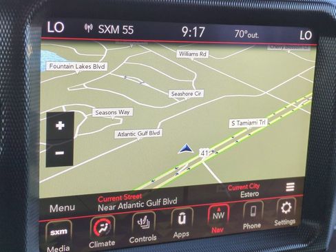 Used 2022 Jeep Wrangler Unlimited Rubicon w/ Cold Weather Group image 21