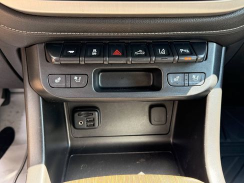 Used 2019 GMC Canyon Denali AWD/4WD image 20