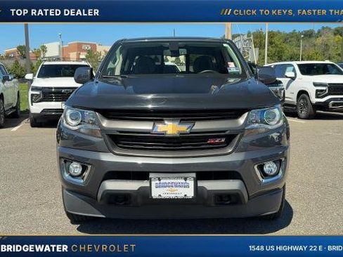 Used 2017 Chevrolet Colorado Z71 AWD/4WD image 4