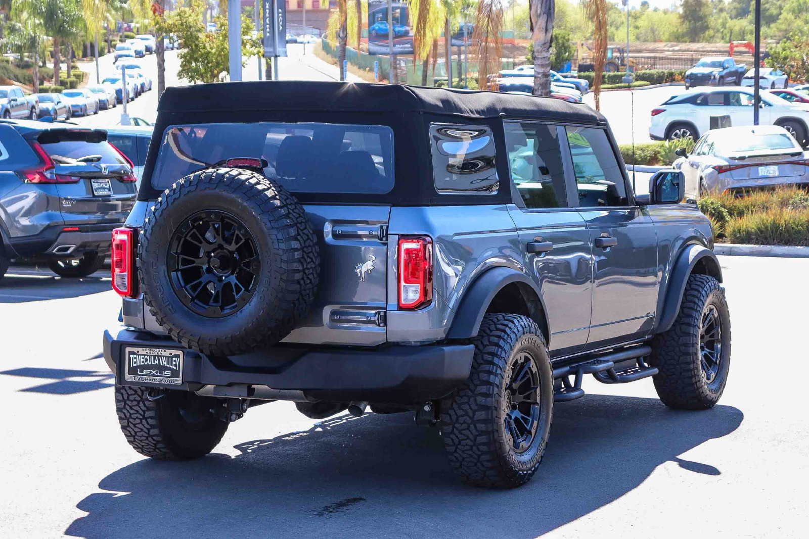 Used 2025 Ford Bronco 4-Door AWD/4WD image 7