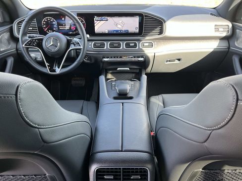 Used 2025 Mercedes-Benz GLE 350 4MATIC image 13