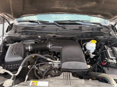 Used 2024 RAM 1500 Warlock RWD image 25