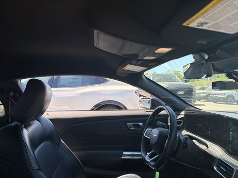 Used 2024 Ford Mustang GT Premium image 12