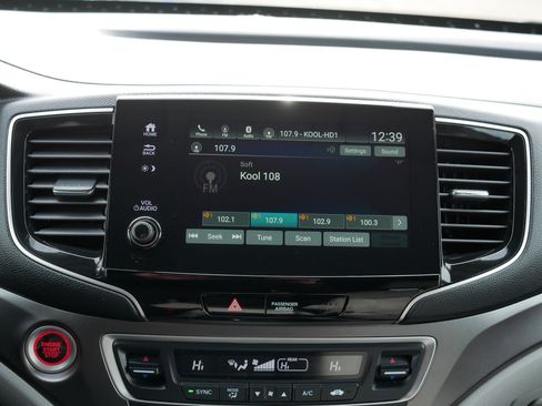 Used 2021 Honda Pilot EX image 22