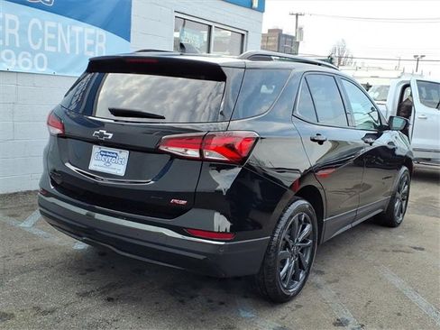 Used 2023 Chevrolet Equinox RS image 6