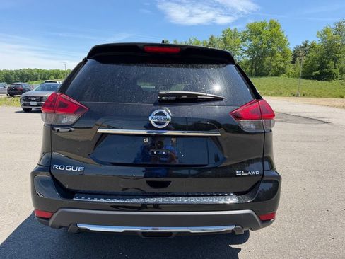 Used 2018 Nissan Rogue SL w/ Premium Package AWD/4WD image 26