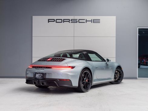 Certified 2026 Porsche 911 Targa 4 GTS image 7