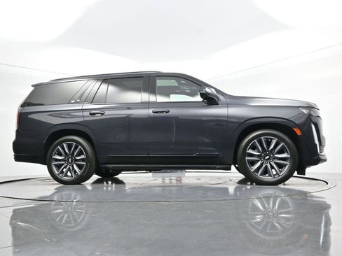 Certified 2024 Cadillac Escalade Sport Platinum image 57