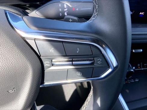 Used 2025 Chevrolet Tahoe LT image 24