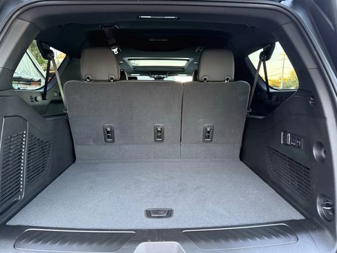 Used 2026 GMC Yukon XL Elevation w/ Elevation Premium Package image 22