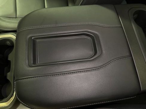 Used 2022 Chevrolet Silverado 3500 High Country w/ Z71 Off-Road Package image 33