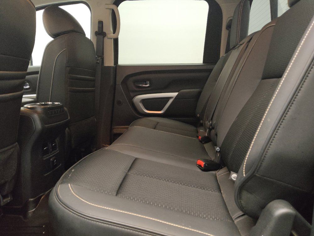 Used 2018 Nissan Titan PRO-4X w/ Pro-4x Utility Package AWD/4WD image 18