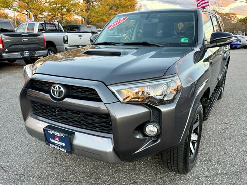 Used 2018 Toyota 4Runner TRD Off-Road Premium image 1