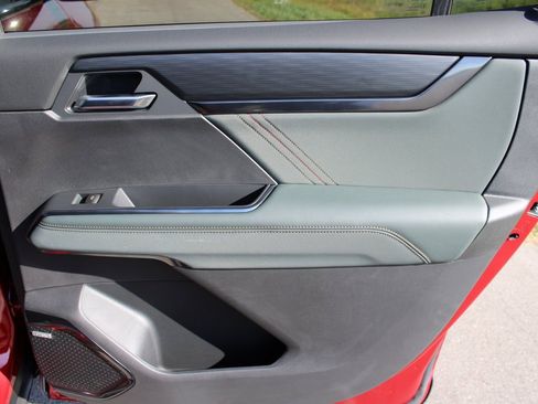 New 2025 GMC Acadia AT4 w/ Super Cruise Package image 25