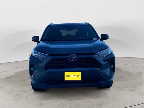 Used 2019 Toyota RAV4 XLE image 8