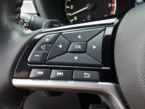 Used 2024 Nissan Altima 2.5 SR FWD image 24