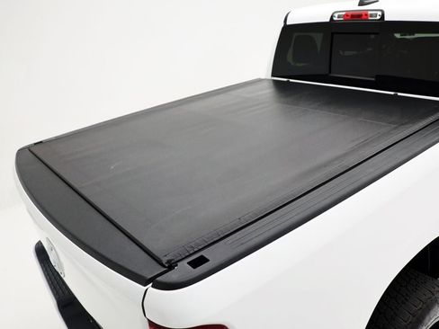 Used 2019 RAM 1500 Big Horn image 9