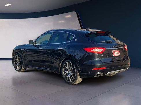 Used 2017 Maserati Levante w/ Sport Package AWD/4WD image 3