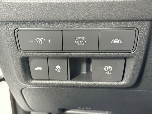 Used 2022 Hyundai Sonata Limited w/ Cargo Package image 25