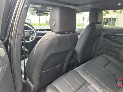 Certified 2023 Land Rover Range Rover Evoque R-Dynamic SE AWD/4WD image 19