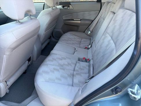 Used 2010 Subaru Forester 2.5X Premium image 12