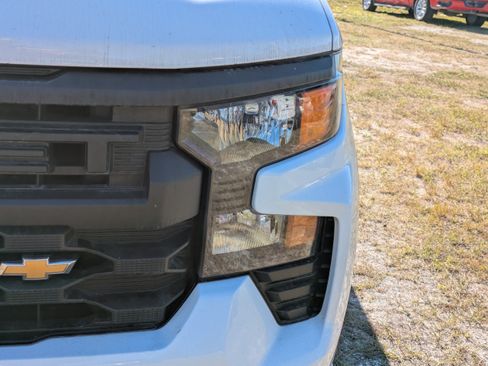 Used 2022 Chevrolet Silverado 1500 Custom RWD image 10