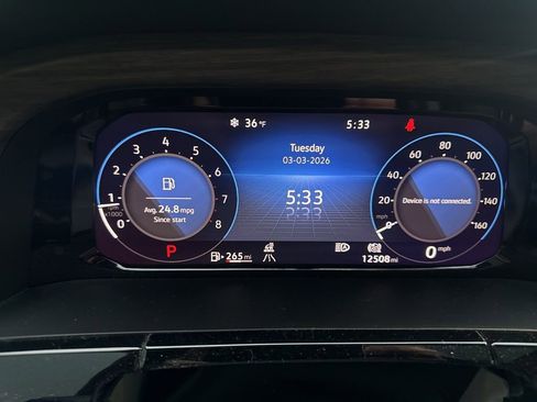 Used 2025 Volkswagen Atlas SEL Premium R-Line image 10