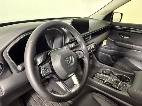 Used 2025 Honda Pilot EX-L image 16