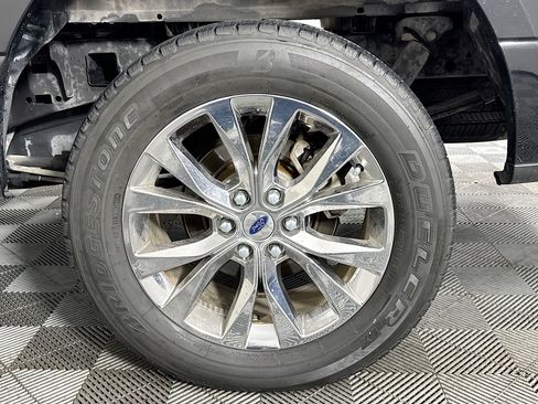 Used 2017 Ford F150 XLT w/ Equipment Group 302A Luxury image 34