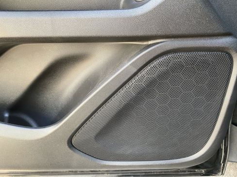 Used 2022 GMC Terrain SLE w/ Driver Convenience Package image 28