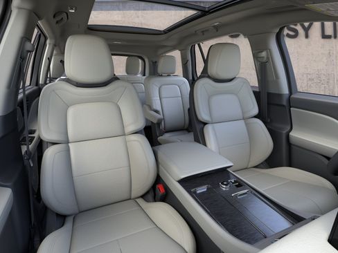 New 2026 Lincoln Aviator Reserve AWD/4WD image 10