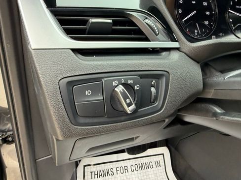 Used 2019 BMW X1 sDrive28i w/ Convenience Package image 11