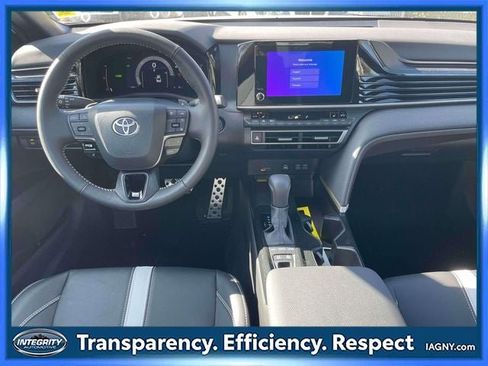 Used 2026 Toyota Camry SE w/ Convenience Package AWD/4WD image 13
