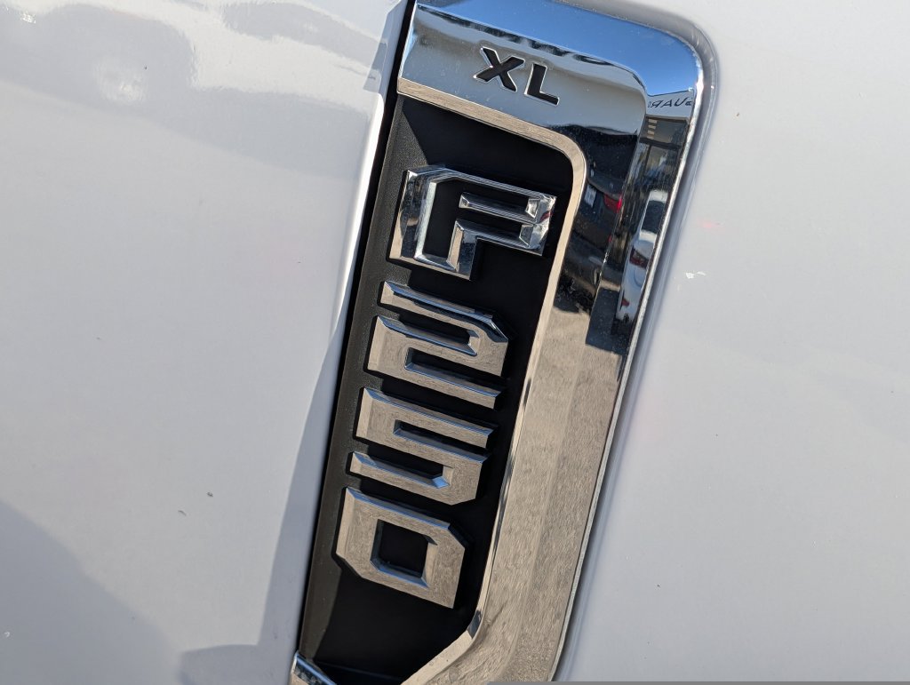 Used 2021 Ford F250 XL w/ Power Equipment Group AWD/4WD image 33