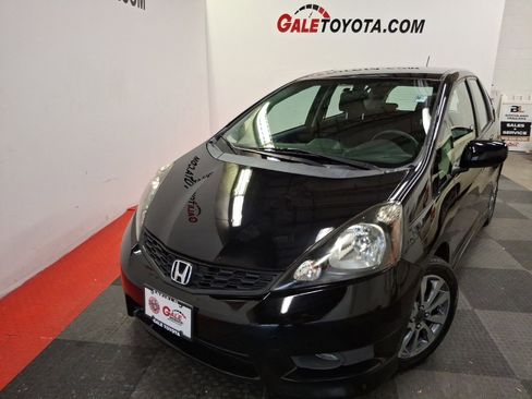 Used 2012 Honda Fit Sport image 2