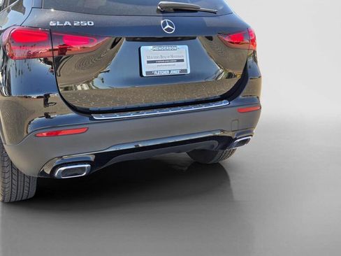 Certified 2026 Mercedes-Benz GLA 250 image 4