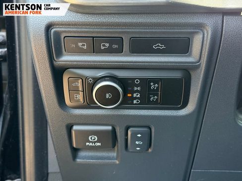 Used 2023 Ford F150 Lariat w/ Equipment Group 502A High AWD/4WD image 17