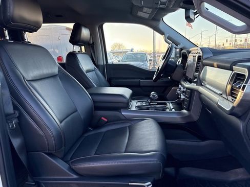 Used 2021 Ford F150 Lariat w/ Equipment Group 502A High image 11