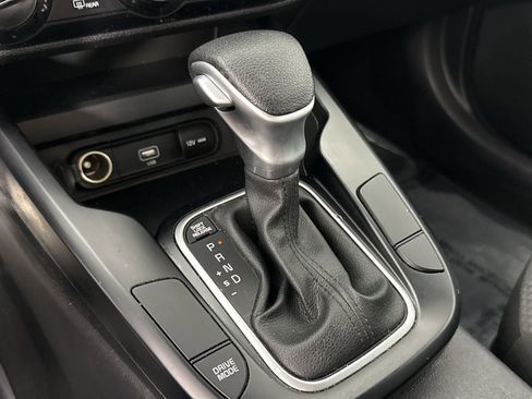 Used 2020 Kia Soul LX image 24