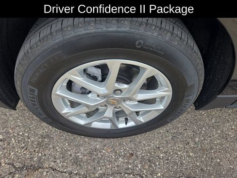 Used 2024 Chevrolet Equinox LS w/ LS Convenience Package FWD image 10