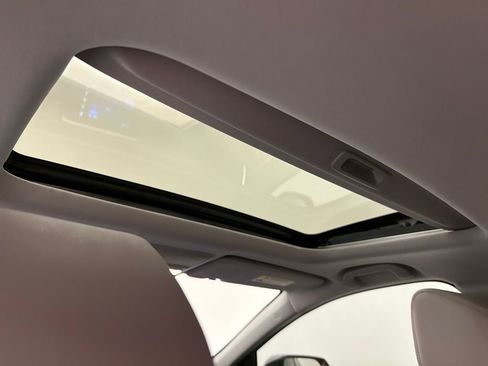 Certified 2022 Honda CR-V Touring image 15