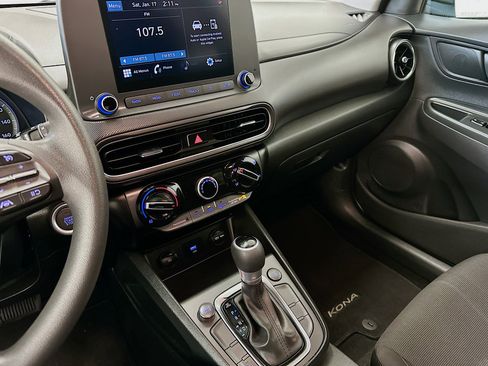 Used 2023 Hyundai Kona SEL image 25