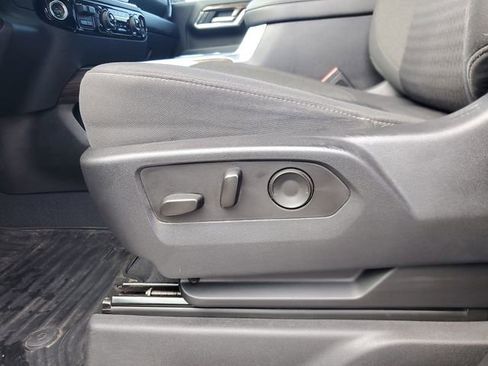 Used 2024 Chevrolet Silverado 2500 LT image 17