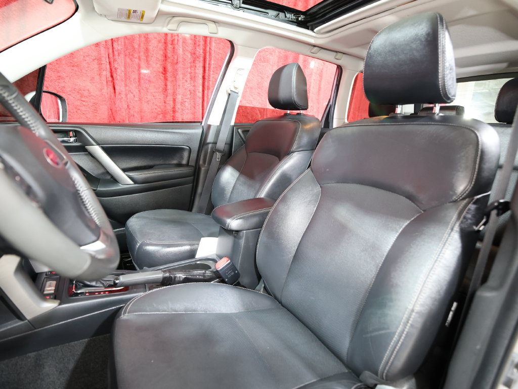 Used 2016 Subaru Forester 2.5i Touring AWD/4WD image 13