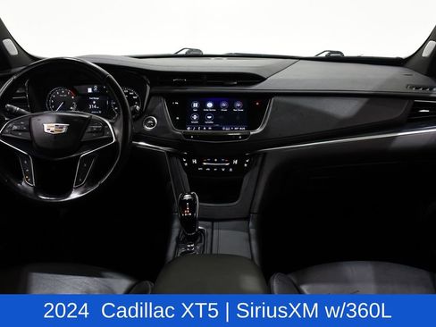 Used 2024 Cadillac XT5 Premium Luxury image 8